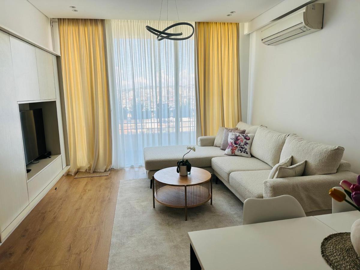 Madalin Seaside Apartment Vlorë Εξωτερικό φωτογραφία